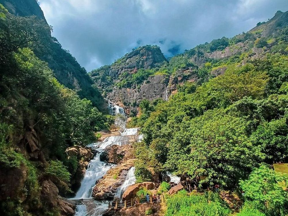 Ravana Falls, Sri Lanka — A wide roadside cascade wrapped in Ella legend. Private driver and tours.